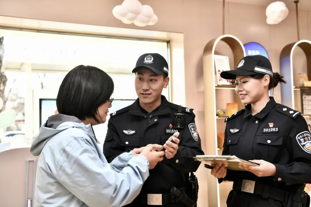 长虹派出所：红色铸魂守初心 “长虹”砺警护平安 